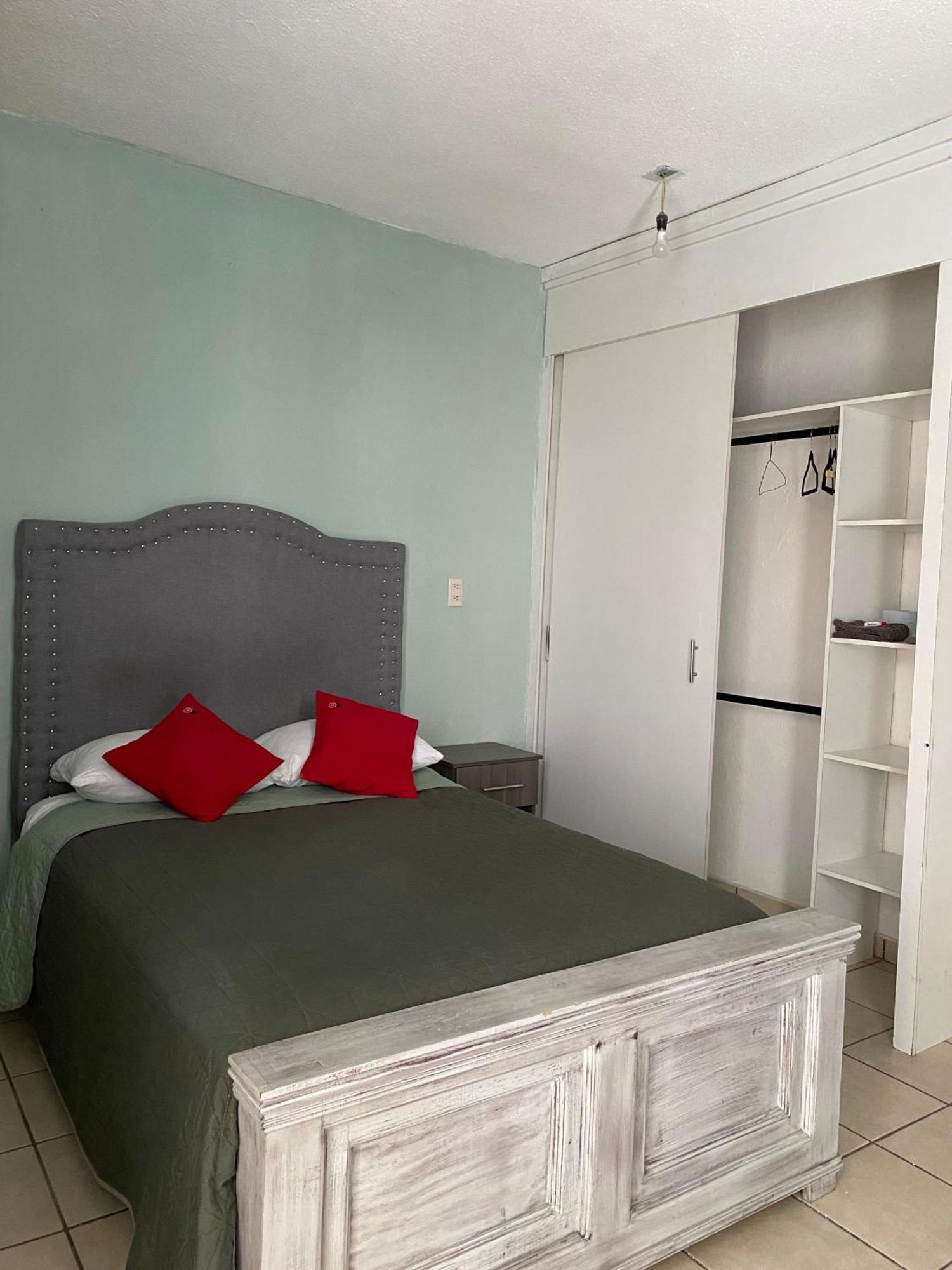 10 Venator House Boutique Aparthotel Λεόν Εξωτερικό φωτογραφία